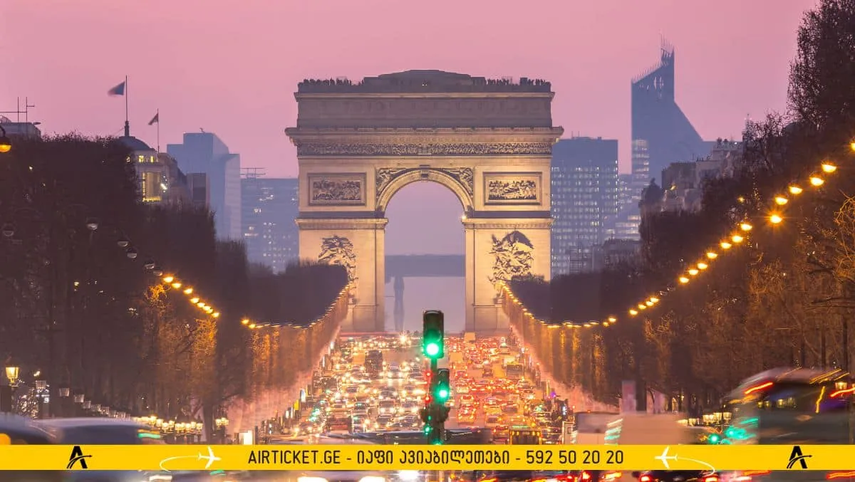 ტრიუმფალური თაღი პარიზი